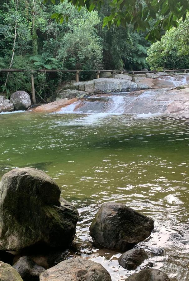 Cachoeira E Praia Em Ubatuba Exteriér fotografie